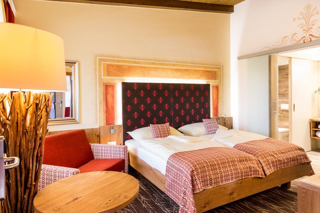 Hotel Schlof Guat Oberpullendorf Room photo